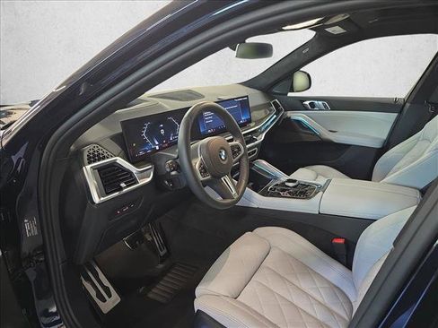 Used 2026 BMW X6 M60i AWD/4WD image 18