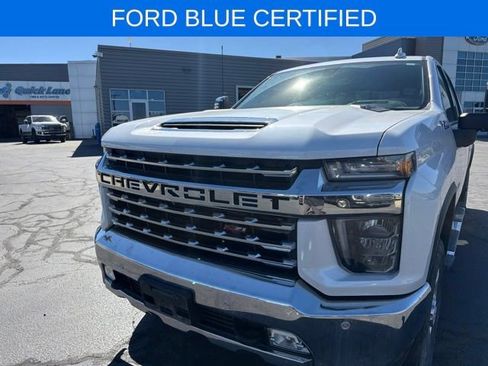 Used 2020 Chevrolet Silverado 3500 LTZ w/ LTZ Premium Package AWD/4WD image 18