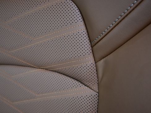 New 2025 Nissan Pathfinder Platinum image 26