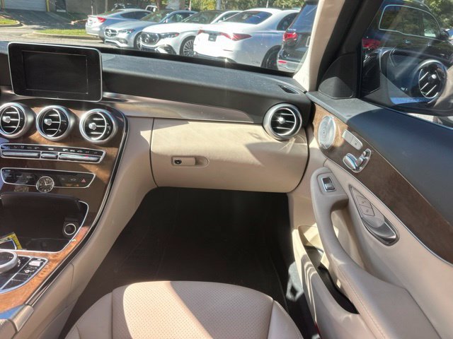 Used 2017 Mercedes-Benz C 300 4MATIC Sedan image 16