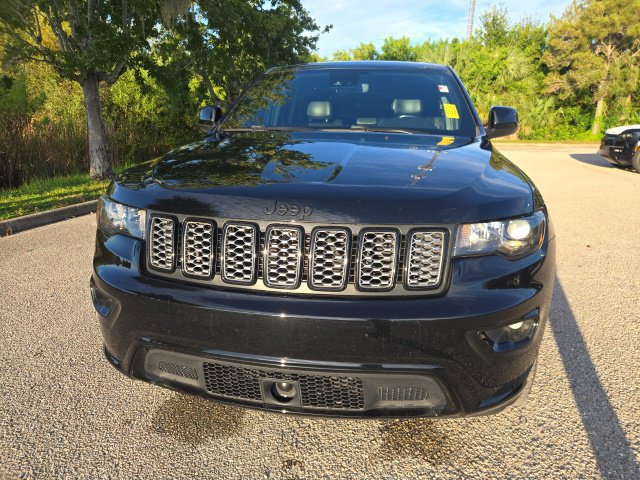 Used 2020 Jeep Grand Cherokee Altitude AWD/4WD image 8
