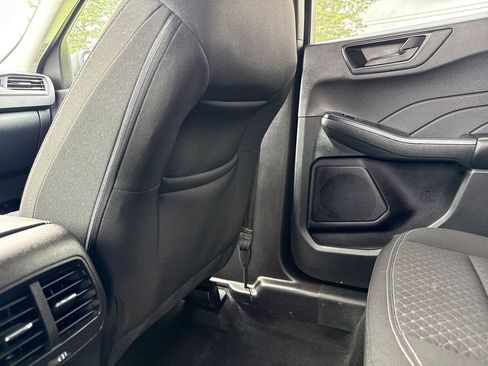 Used 2024 Ford Escape Active image 40