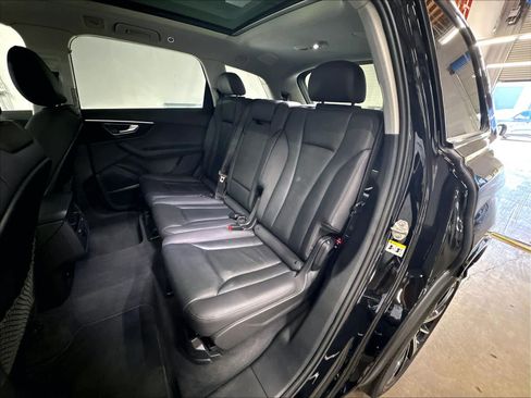 Used 2023 Audi Q7 3.0T Premium Plus w/ Premium Plus Package AWD/4WD image 27