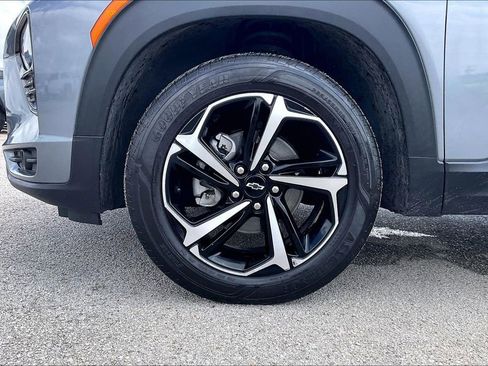 Used 2021 Chevrolet TrailBlazer RS AWD/4WD image 35