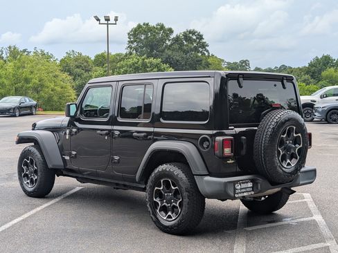 Used 2021 Jeep Wrangler Unlimited Sport w/ Sun And Sound Package AWD/4WD image 7
