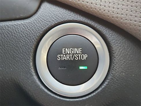Certified 2019 Chevrolet Equinox Premier image 17