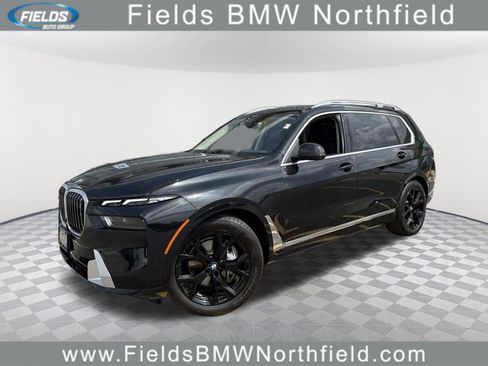 Used 2024 BMW X7 xDrive40i AWD/4WD image 1