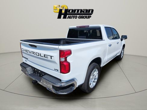 Used 2021 Chevrolet Silverado 1500 LTZ w/ Z71 Off-Road Package AWD/4WD image 5