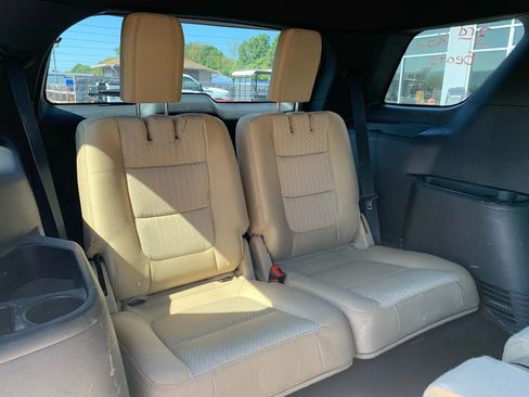 Used 2016 Ford Explorer 4WD image 29