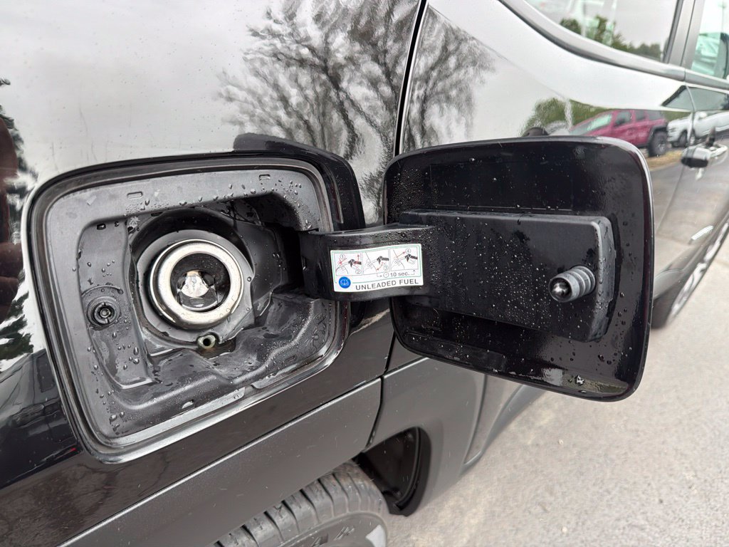 Used 2015 Jeep Renegade Limited AWD/4WD image 41