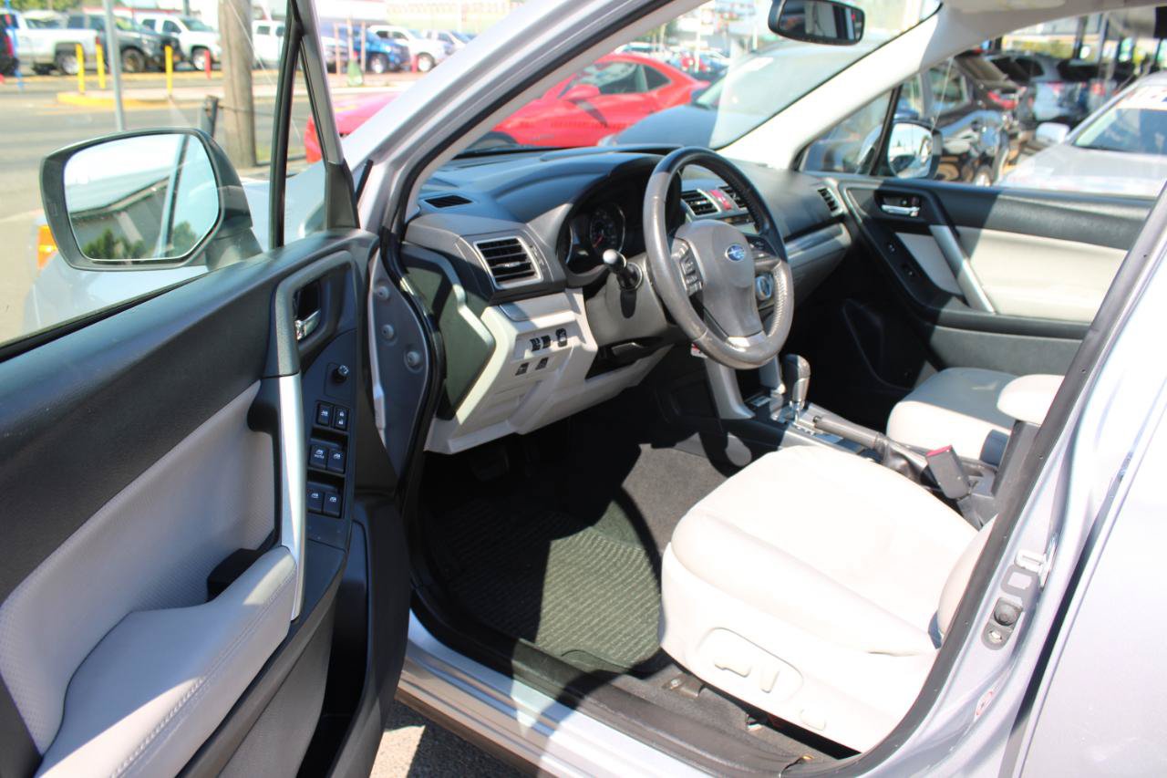 Used 2016 Subaru Forester 2.5i Limited w/ Popular Package #2 AWD/4WD image 13