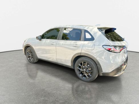 Certified 2023 Honda HR-V Sport image 6