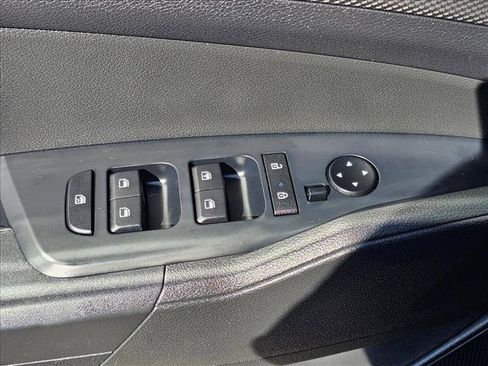Used 2023 Kia Sportage LX AWD/4WD image 23