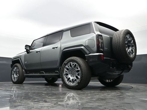 Used 2024 GMC Hummer EV 3X AWD/4WD image 41