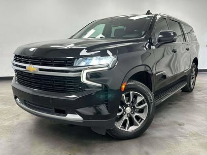 Used 2022 Chevrolet Suburban LT w/ LT Signature Plus Package