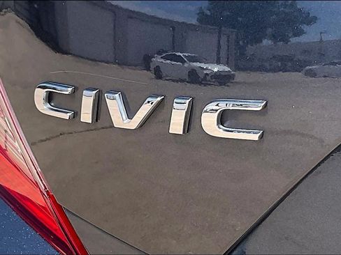 Used 2016 Honda Civic EX image 10