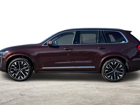 Used 2026 Volvo XC90 B5 Plus w/ Protection Package AWD/4WD image 6
