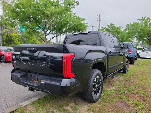 Used 2022 Toyota Tundra SR w/ SR Tow Package image 12