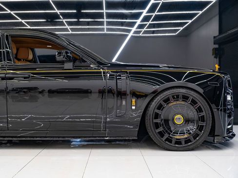 Used 2026 Rolls-Royce Phantom Sedan RWD image 10