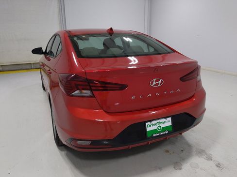 Used 2020 Hyundai Elantra SEL FWD image 6