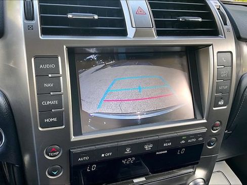 Used 2019 Lexus GX 460 Premium AWD/4WD image 17