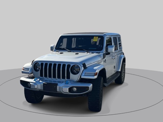 Used 2023 Jeep Wrangler Unlimited Sahara AWD/4WD image 5