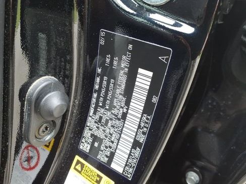 Used 2015 Toyota Highlander Limited Platinum AWD/4WD image 20