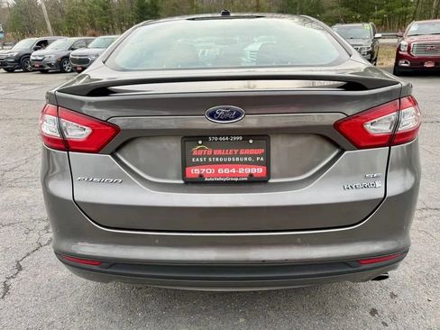 Used 2014 Ford Fusion SE w/ Equipment Group 501A image 7