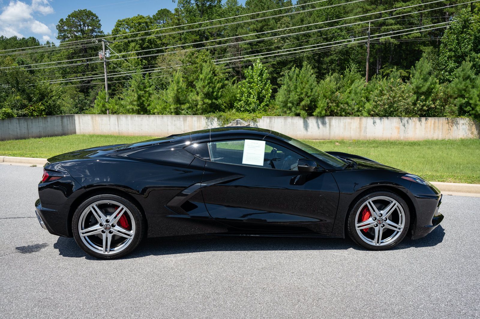 Used 2026 Chevrolet Corvette Stingray Coupe w/ 1LT RWD image 17