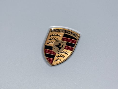 Certified 2026 Porsche Macan 4 Electric AWD/4WD image 18