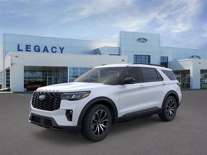 New 2026 Ford Explorer ST-Line w/ Premium Package