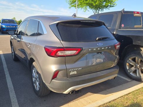 Used 2024 Ford Escape Active image 2
