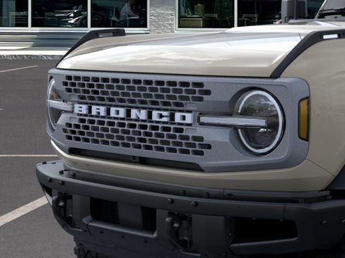 New 2025 Ford Bronco Badlands w/ Sasquatch Package image 19