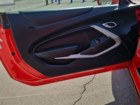 Used 2022 Chevrolet Camaro LT image 13