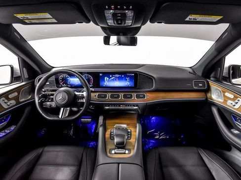 Certified 2024 Mercedes-Benz GLS 450 4MATIC image 3