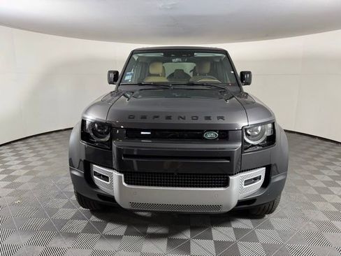 New 2025 Land Rover Defender 110 S image 12