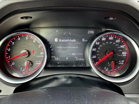 Used 2019 Toyota Camry XSE image 14