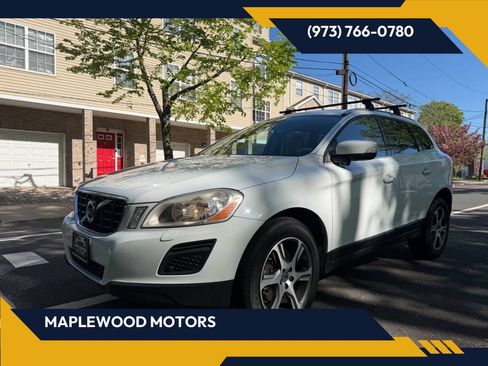 Used 2012 Volvo XC60 T6 AWD/4WD image 1