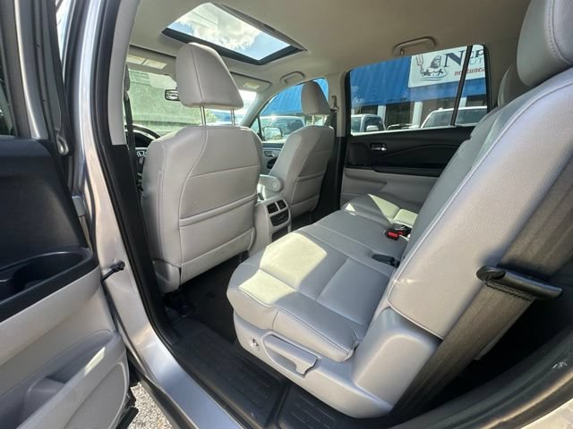 Used 2017 Honda Pilot EX-L image 23