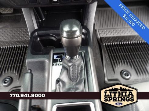 Used 2020 Toyota Tacoma TRD Off-Road image 23