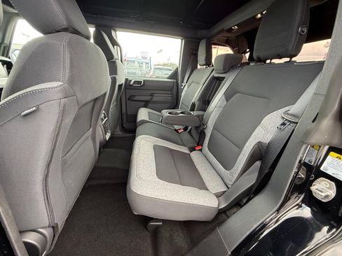 Certified 2025 Ford Bronco 4-Door AWD/4WD image 18