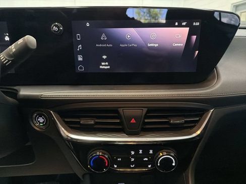 Certified 2024 Buick Encore GX Sport Touring w/ Comfort Package AWD/4WD image 18