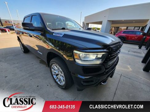 Used 2023 RAM 1500 Laramie AWD/4WD image 1