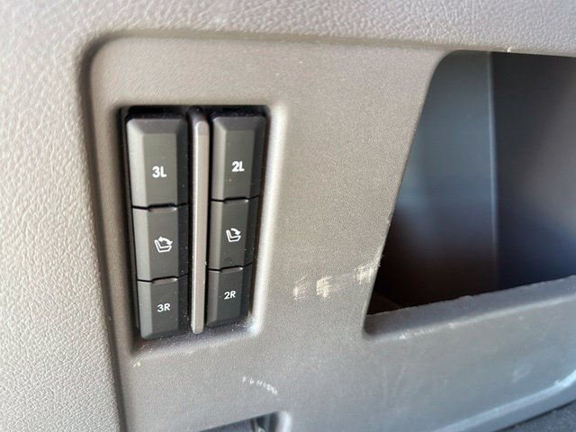 Used 2023 Lincoln Navigator L Reserve AWD/4WD image 13
