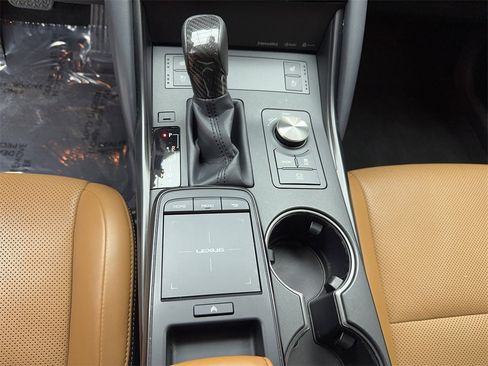 Used 2023 Lexus IS 300 300 CAM,SUNROOF,CLMT STS,BLIND image 33