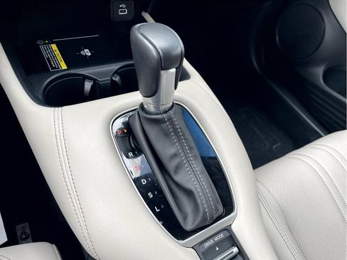 Certified 2024 Honda HR-V EX-L image 20