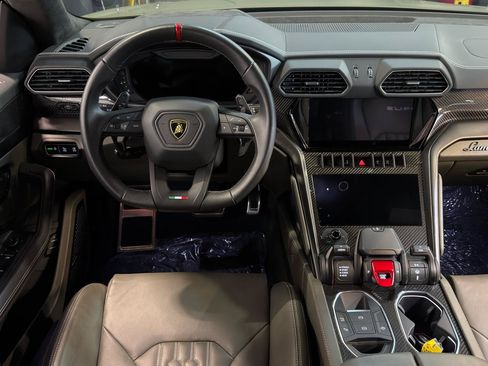 Used 2024 Lamborghini Urus S AWD/4WD image 14