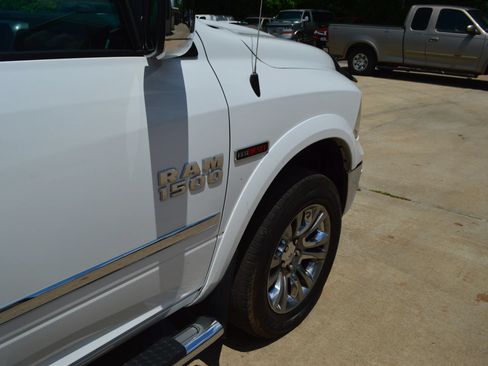 Used 2015 RAM 1500 Limited AWD/4WD image 12