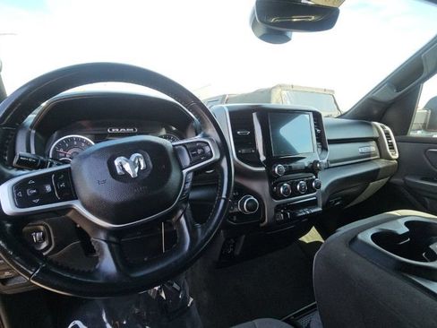 Used 2022 RAM 1500 Big Horn AWD/4WD image 6