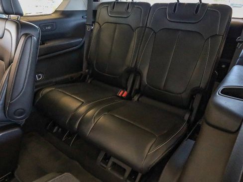 Used 2022 Jeep Grand Cherokee L Limited w/ Luxury Tech Group II image 38